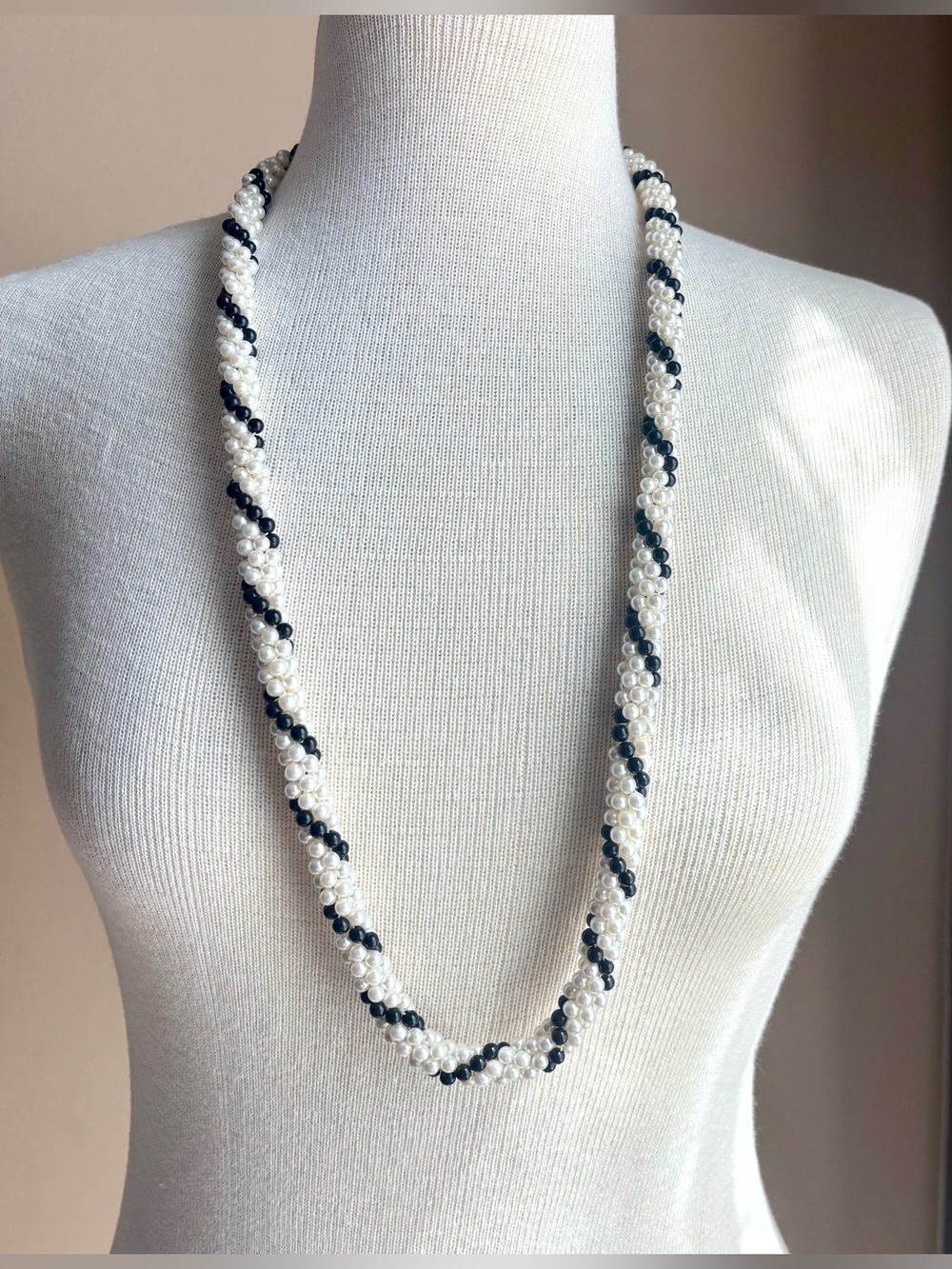 Black White Faux Pearl Statement Rope Necklace Classic Chic